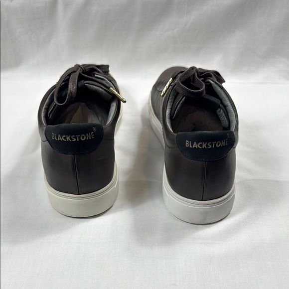 Men's Brown Leather Sneakers - Picture 3 of 7